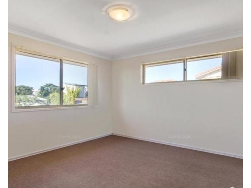 9/202 Queen Street, Southport QLD 4215