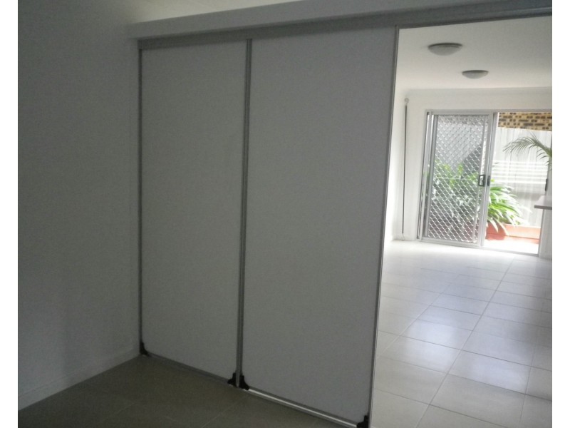 a/22 Warana Avenue, Southport QLD 4215