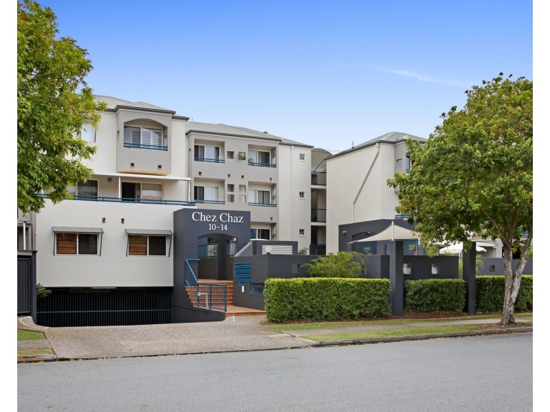 19/10 Purli Street, Chevron Island QLD 4217