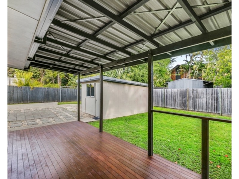 14 Elaine Street, Southport QLD 4215