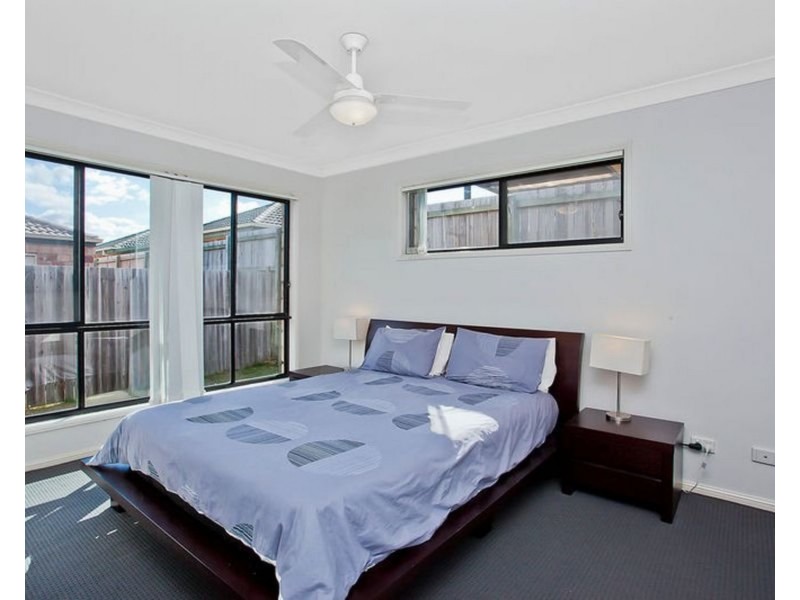 20 Billinghurst Crescent, Upper Coomera QLD 4209