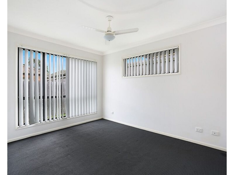 20 Billinghurst Crescent, Upper Coomera QLD 4209