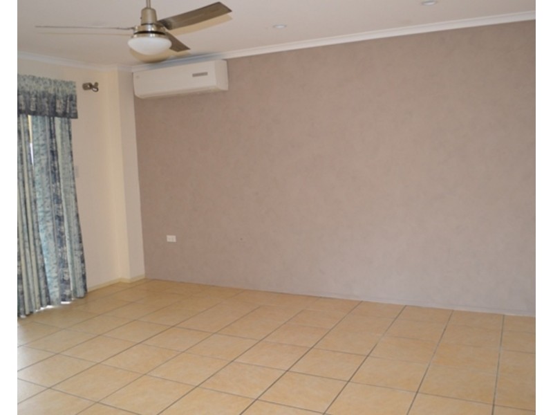 13 Burdekin Avenue, Helensvale QLD 4212