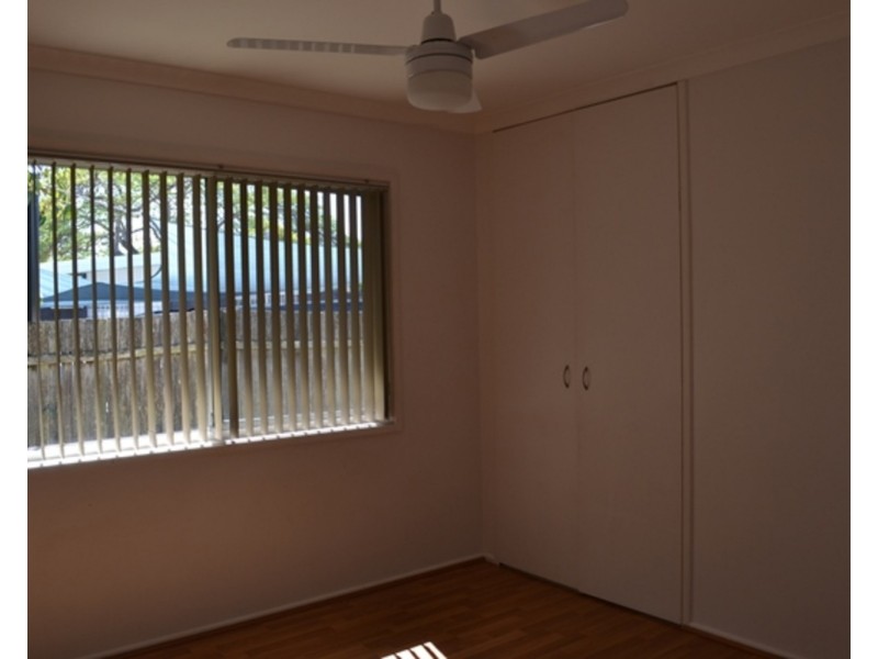 13 Chant Street, Broadbeach Waters QLD 4218