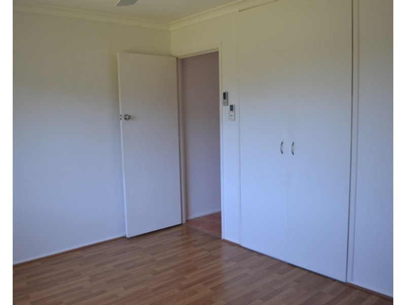 13 Chant Street, Broadbeach Waters QLD 4218