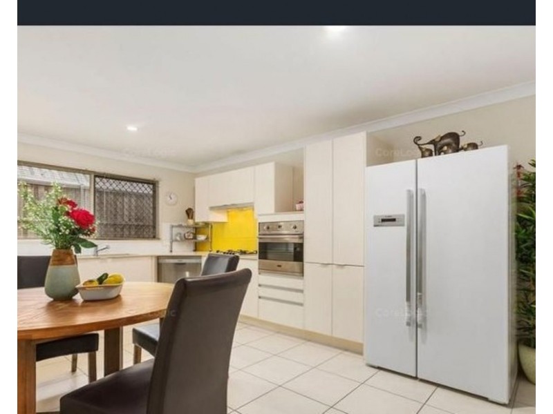 16 Cirrus Way, Coomera QLD 4209