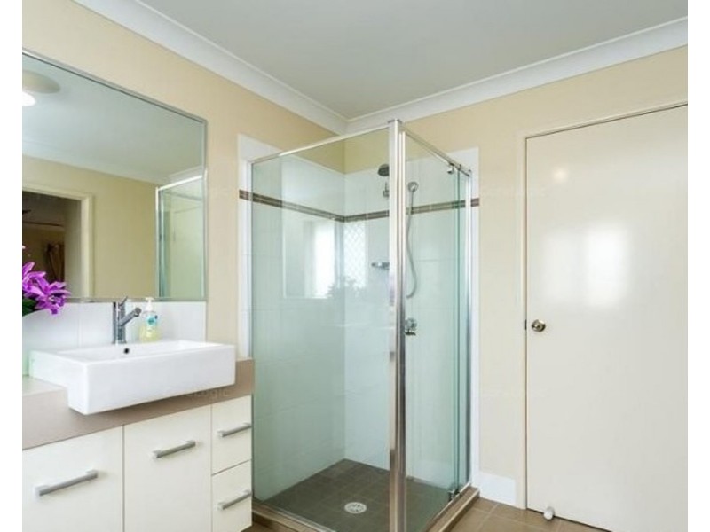 16 Cirrus Way, Coomera QLD 4209