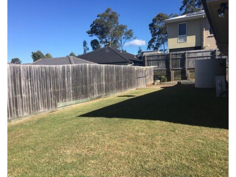 16 Rosella Crescent, Springfield Lakes QLD 4300