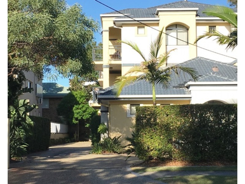 3/129 Muir Street, Labrador QLD 4215