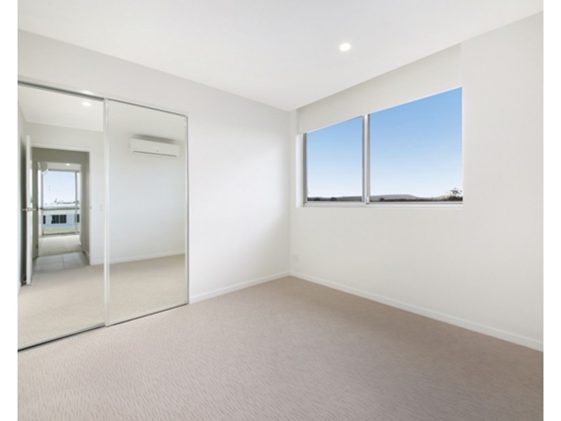 502/26 Spendelove Avenue, Southport QLD 4215