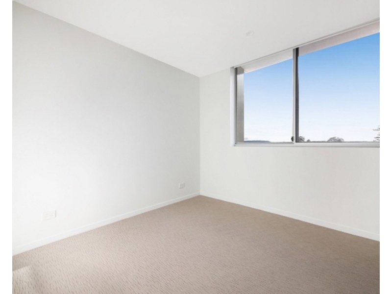 502/26 Spendelove Avenue, Southport QLD 4215