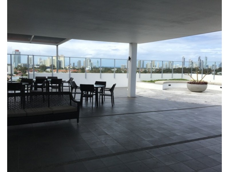 502/26 Spendelove Avenue, Southport QLD 4215