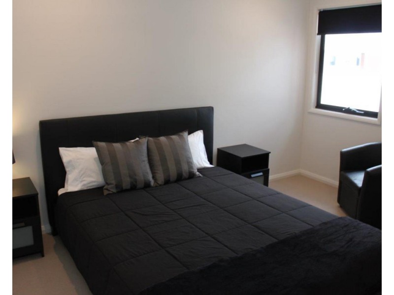 3 Mayfair Lane, Hope Island QLD 4212