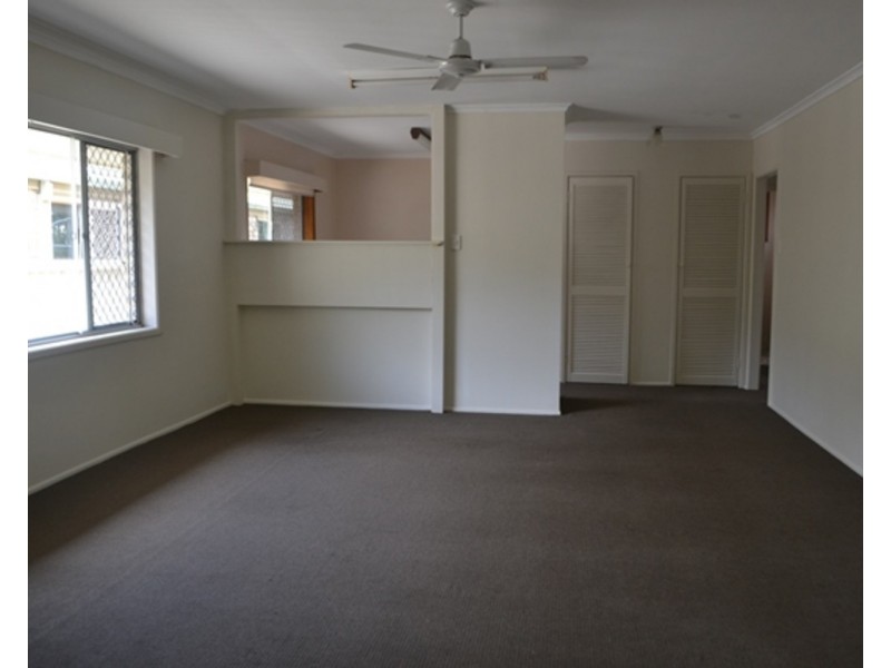 15 Cawthray Street, Biggera Waters QLD 4216