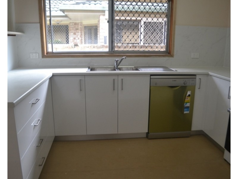 15 Cawthray Street, Biggera Waters QLD 4216