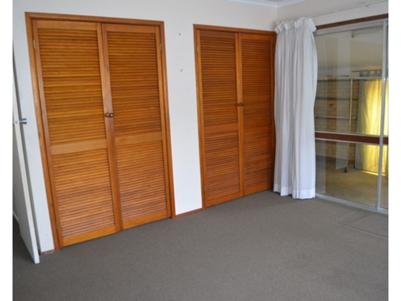 15 Cawthray Street, Biggera Waters QLD 4216