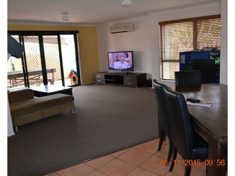 16 Harrow Place, Arundel QLD 4214