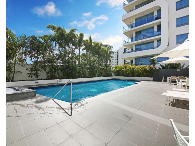 209/20 Labrador Street, Labrador QLD 4215