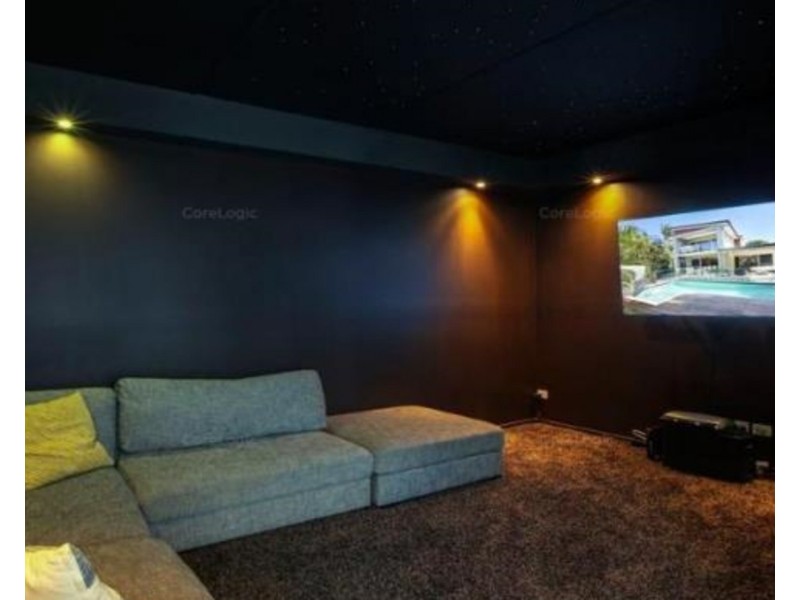 12 Kapala Street, Southport QLD 4215