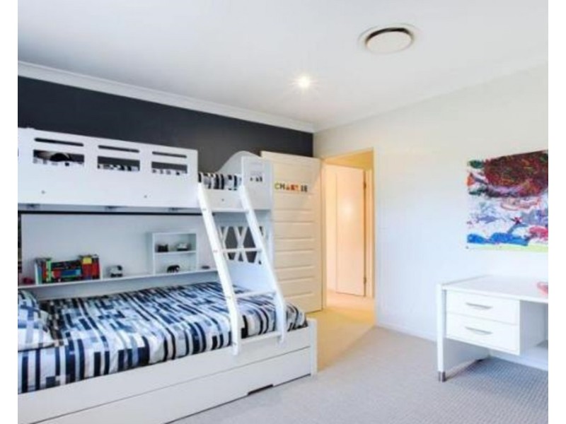 12 Kapala Street, Southport QLD 4215