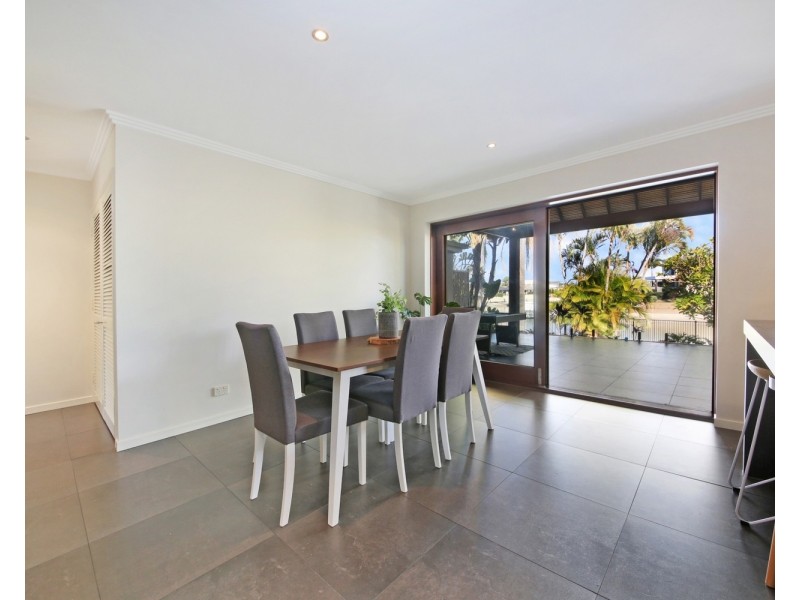 66 Salerno Street, Surfers Paradise QLD 4217