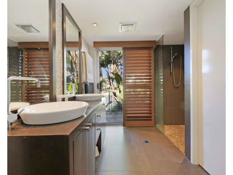 66 Salerno Street, Surfers Paradise QLD 4217