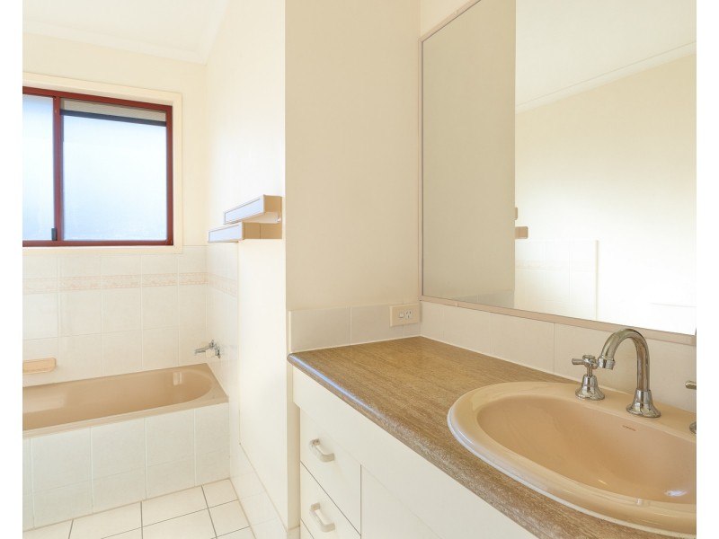 1/30 Blake Street, Southport QLD 4215