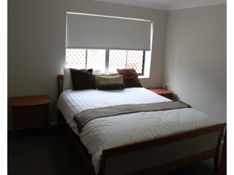 36 Chester Terrace, Southport QLD 4215