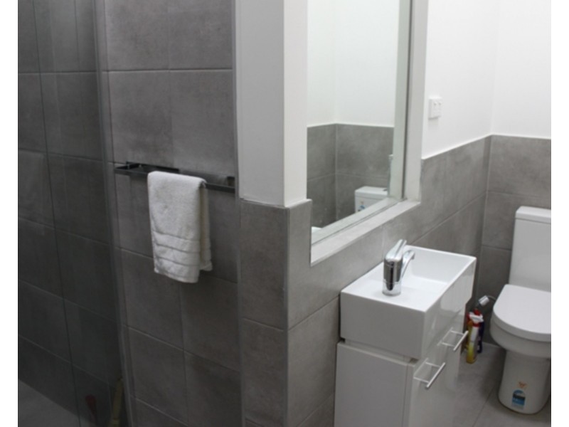 36 Chester Terrace, Southport QLD 4215