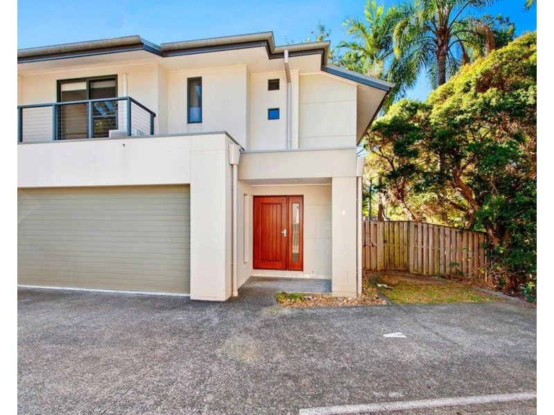 4/73-75 Benowa Road, Southport QLD 4215