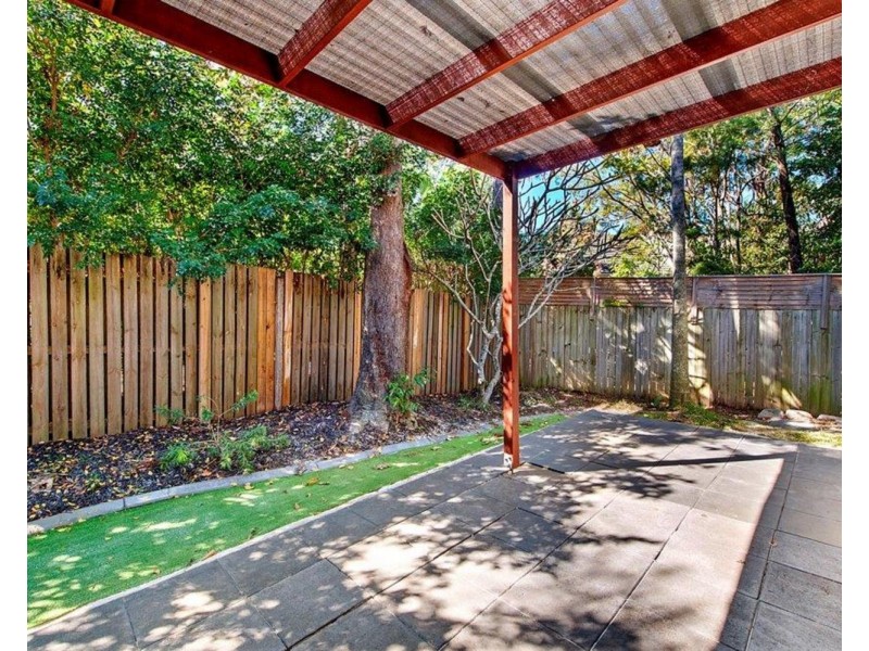 4/73-75 Benowa Road, Southport QLD 4215