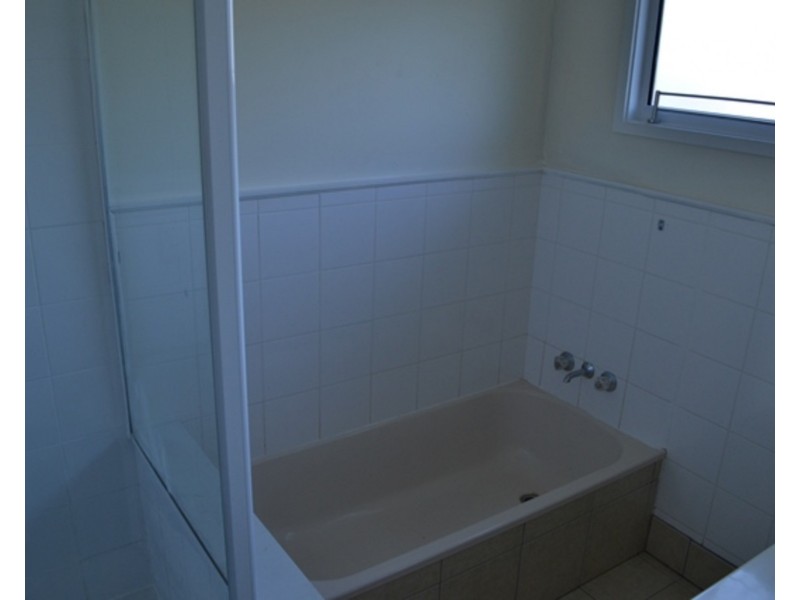 2a/2 Ellen Street, Southport QLD 4215