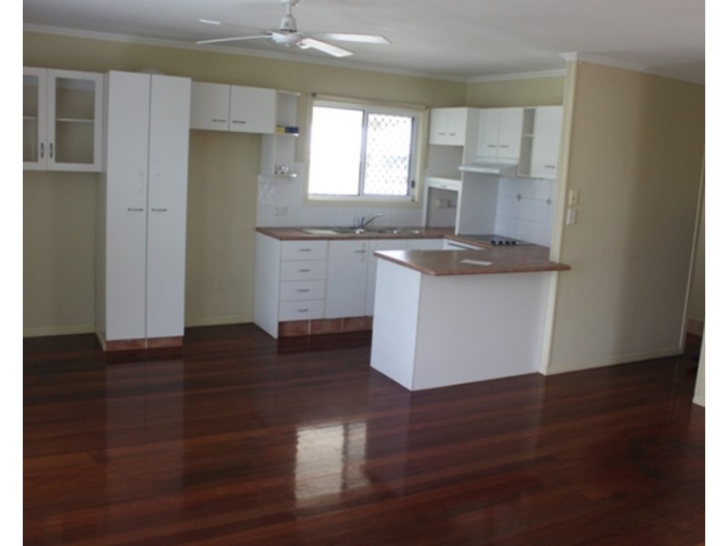 4a Matina Street, Biggera Waters QLD 4216