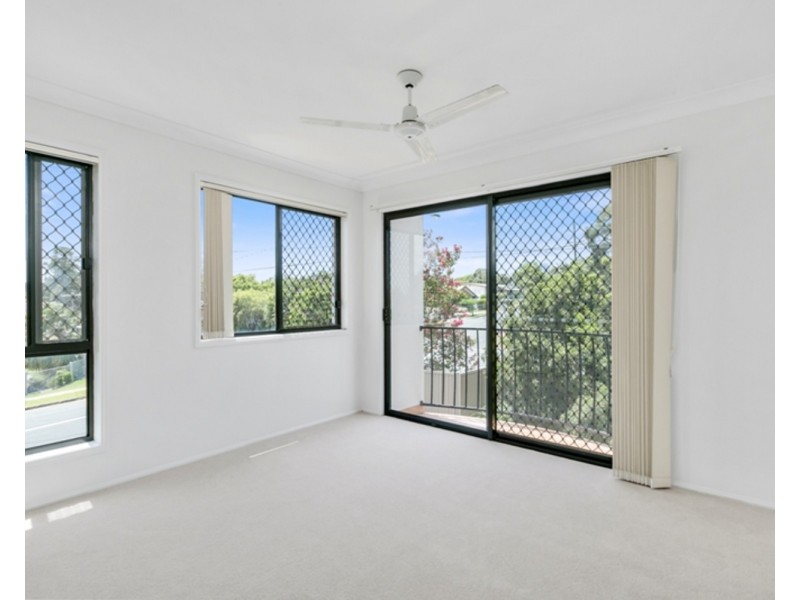 9/32 Blake Street, Southport QLD 4215