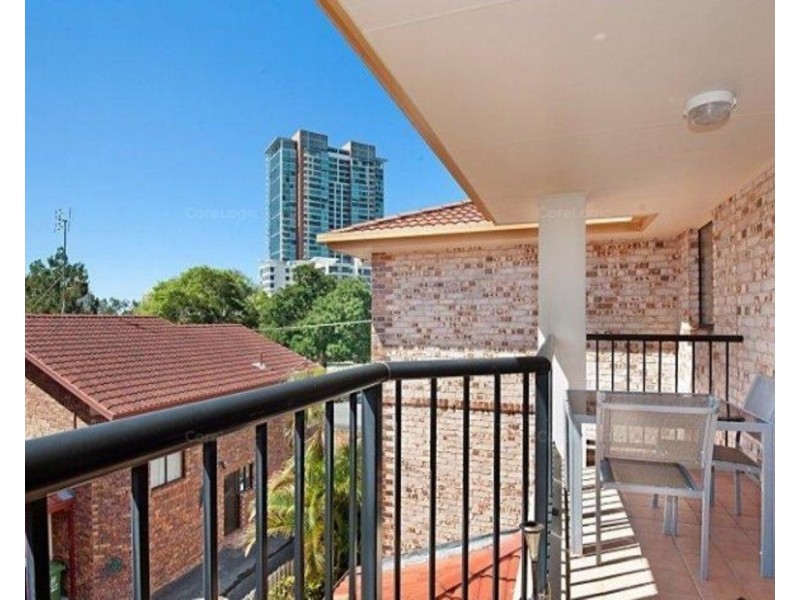 14/56 Bauer Street, Southport QLD 4215