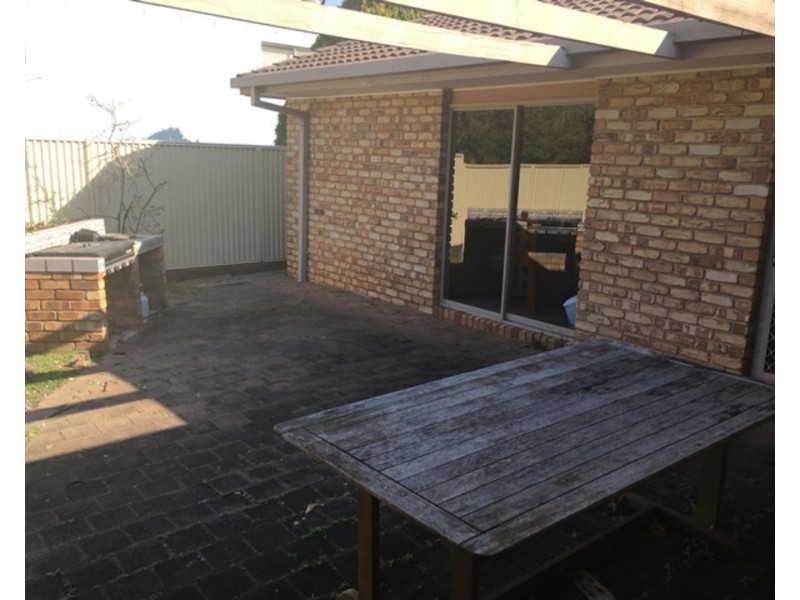 5 Cook Close, Southport QLD 4215