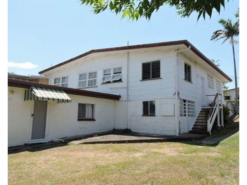 1/38 West King Street, Southport QLD 4215