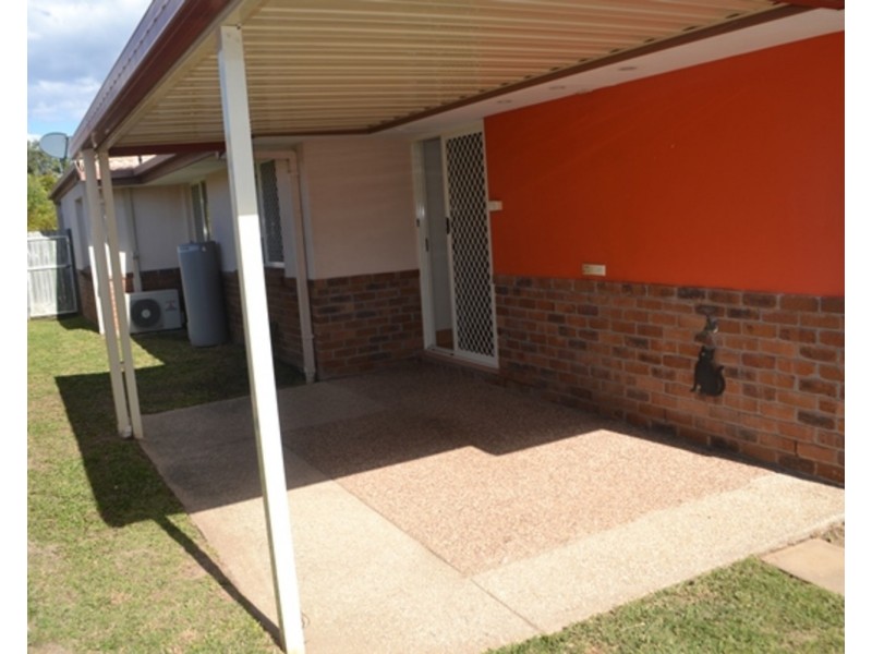 2/13 Jacqueline Avenue, Labrador QLD 4215