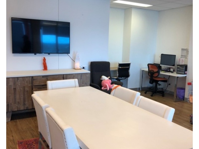 31112/9 Lawson Street, Southport QLD 4215