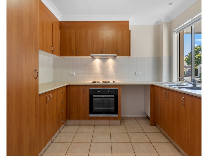 3/97 Eugaree Street, Southport QLD 4215