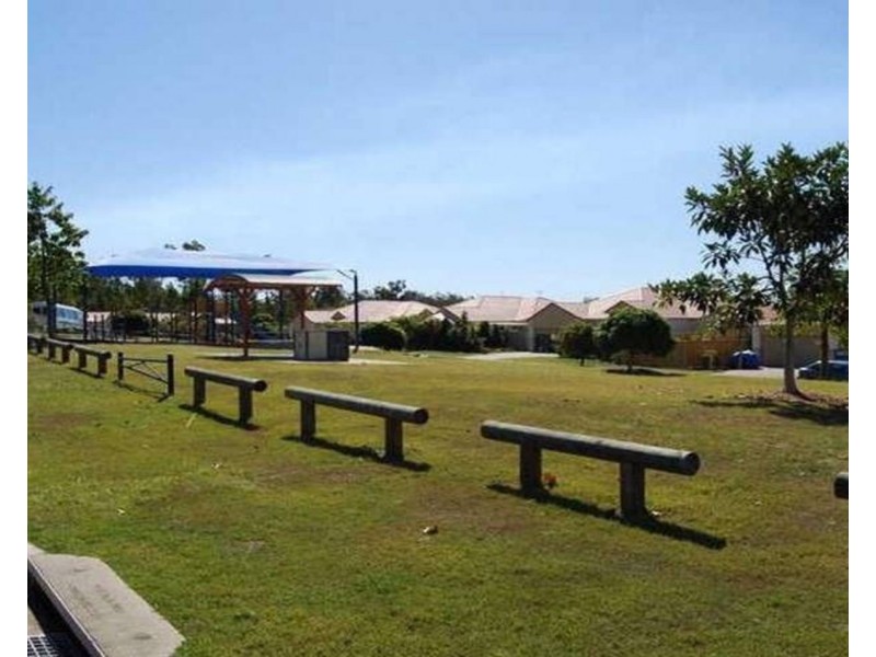 65 Zane Street, Molendinar QLD 4214