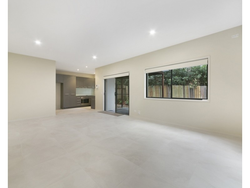 4A/73 Benowa Road, Southport QLD 4215