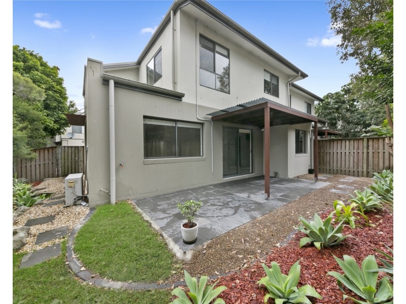 4A/73 Benowa Road, Southport QLD 4215