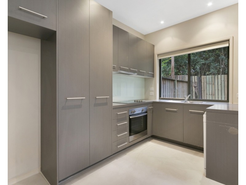 4A/73 Benowa Road, Southport QLD 4215