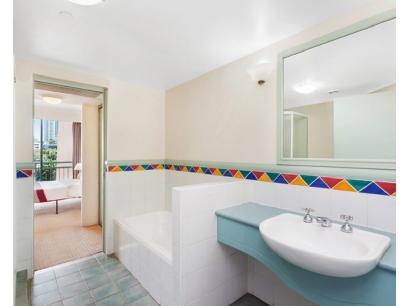 313/5 Palm Avenue, Surfers Paradise QLD 4217