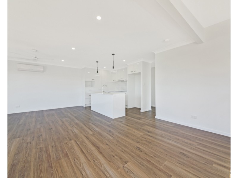 5/116 Eugaree Street, Southport QLD 4215