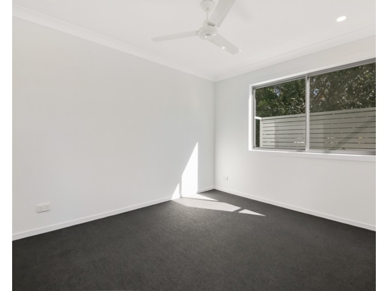 5/116 Eugaree Street, Southport QLD 4215