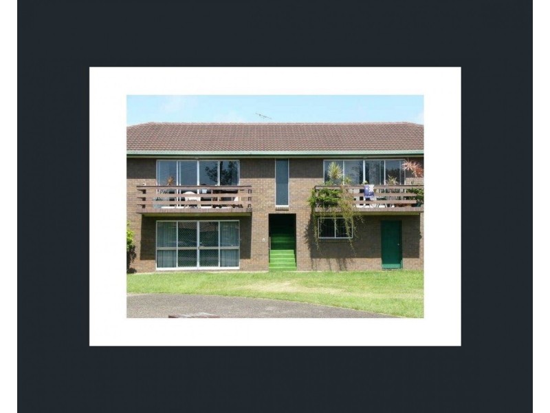 2/41 Madang Crescent, Runaway Bay QLD 4216