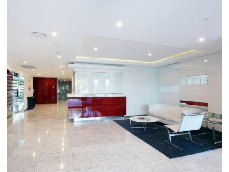 609/20 Labrador Street, Labrador QLD 4215