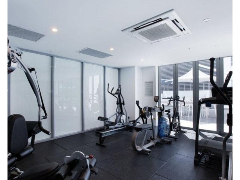 609/20 Labrador Street, Labrador QLD 4215